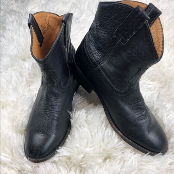 cropped cowboy boots